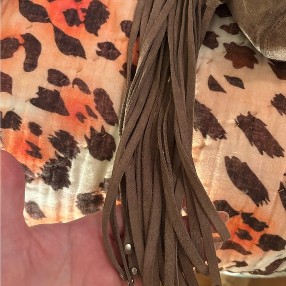 ✨HP✨ Michael Kors Billy Suede Crossbody - Picture 6 of 6